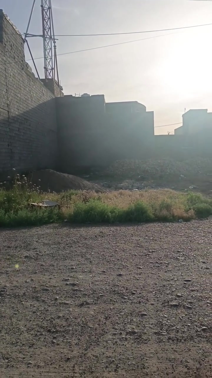 ياالله قطعه للبيع سبع البور منطقة الأمن ١٦٠٠٠ مساحة ١٥٠متر الواجهة ٦ ونزال ٢٥ السعر خاص واتساب ***********
