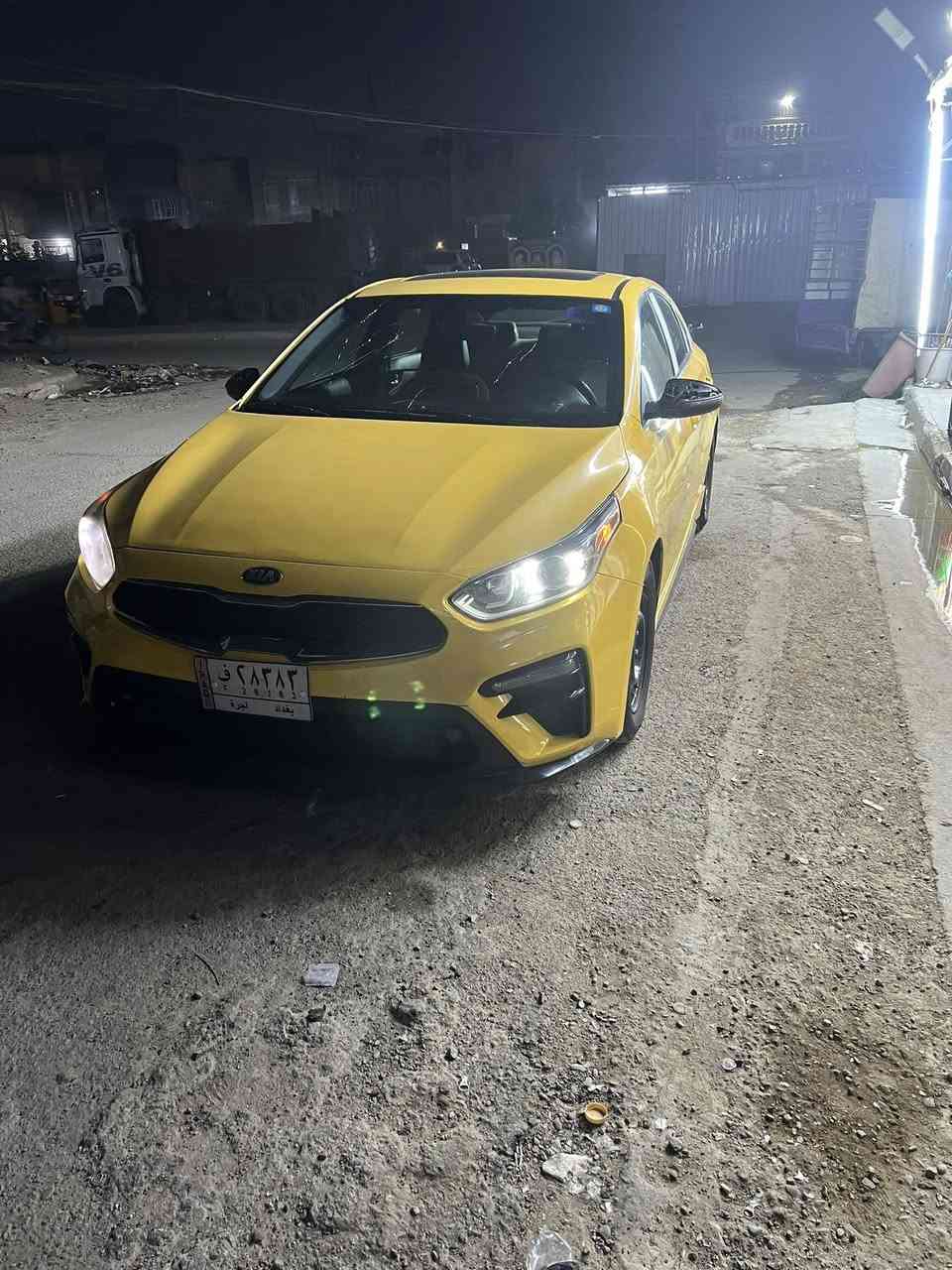 يا الله سلام عليكم فورتي مديل٢٠٢١فول مواصفات للخير صور حادث موجوده بل منشور مكانه بغداد السعر ١١٨وبيهه مجال استفسار اكثر اتصل ***********
