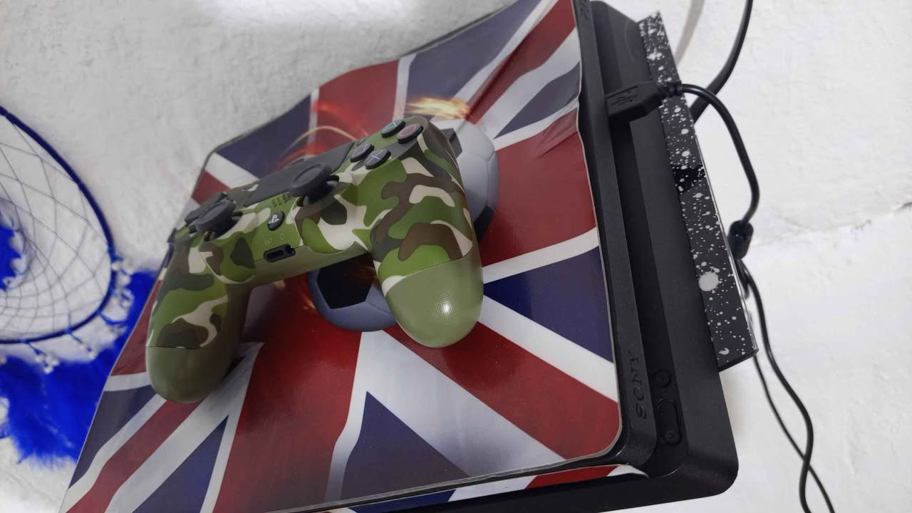 بلي فور للبيع سلم نص تيرةة نضيف مع قراص عدد ٢عنوان ميسان *********** عمارة, ميسان
