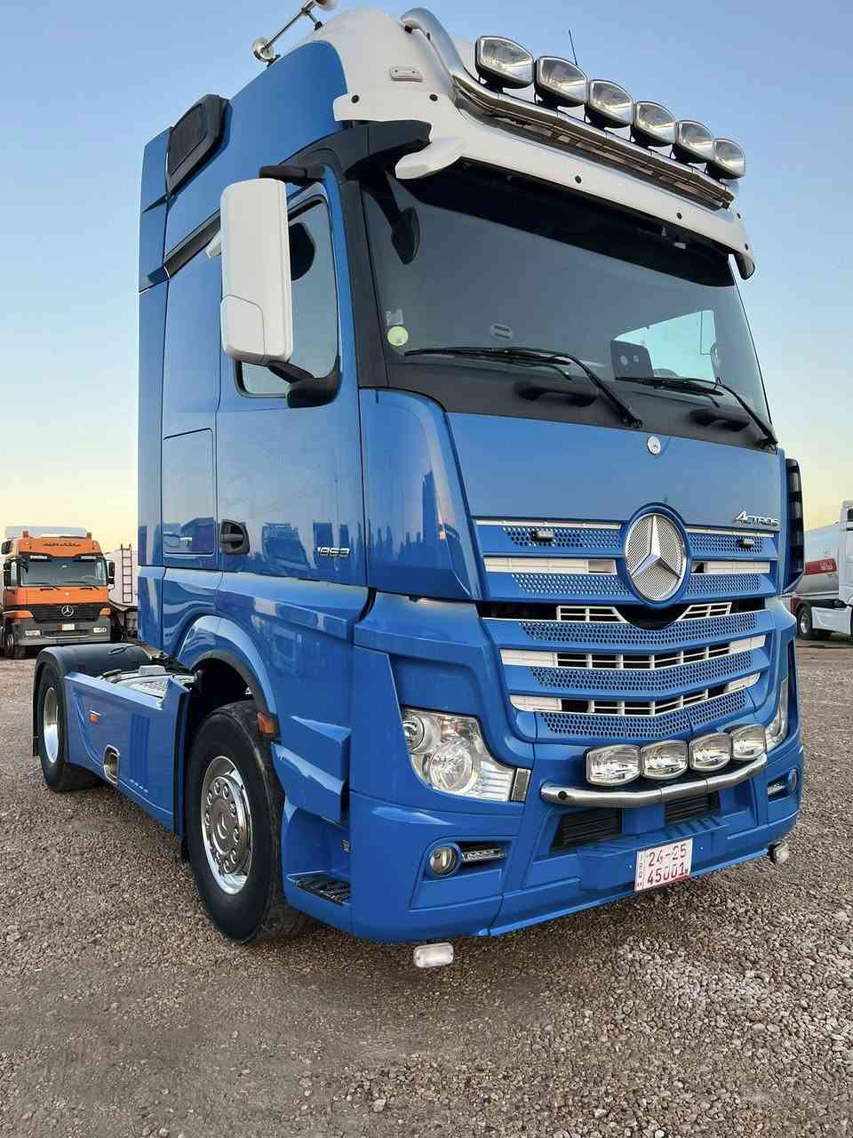 اكتروس وحش موديل 2017 الحجم 1863السياره فول داخل ديوان متواجد في معرض بغداد الحديث العنوان الأنبار الرمادي منطقة الشراع الخط السريع
 ‭0783 191 6537‬
