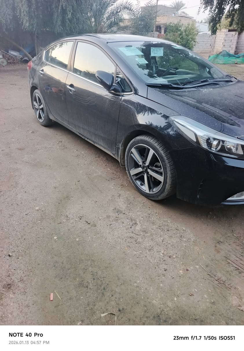 للبيع سيراتو
فول موصفات شبر بارد بل دعاميه
موديل ١٧
خليجي   
رقم سليمانية 
محرك 2000

ماشيه 57
تبريد قطعتين 
منافذ شحن قطعتين 
مثبت سرعه شاشه +كامره
السعر 155 وبيه مجال
عنوان  بغدادالمدائن 
***********
