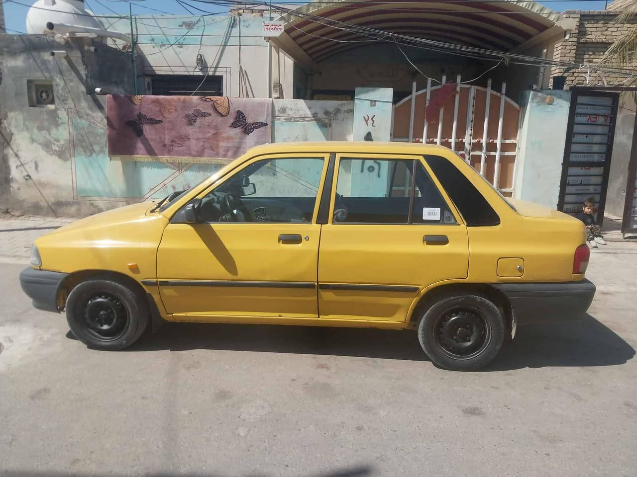 سلام عليكم سايبه موديل ١٣ سياره معمره خياسات ومصبوغه جماليه
كير محرك عشرررط حداديه تخم تاير سياره ترايك وين ميعجبك راعيها موجود بلديوانيه ومكانه هم بلديوانيه
شررط المداور 
#سعرر ٢٨ وبيها مجال قليل
ملاحضه تاخذ مصفر هيئه وغرامات 👍

*********** ممتواجد ع النت اتصال
