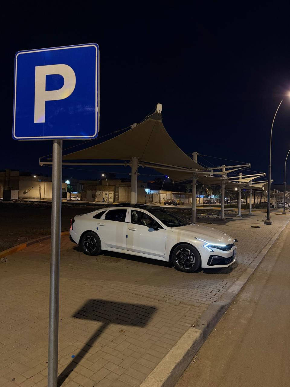 السلام عليكم كي فايف k5 خليجي كفاله عامه مديل 2024 فول مواصفات viq رقم اربيل بسمي ماشيه 33 الف مواصفات كامره اماميه وخلفيه صندوق كهربائي دخول ذكي صدوق ذكي نقط عمياء بانوراما حساسات داير مداير سيارة فتح وغلق الشباك بريموت مثبت سرعه 4 وضعيات قياده ابل كار بلي اندوريد ذاتي وبعد بيها خير من الله مواصفات سعره 252 وبيه مجال ***********
