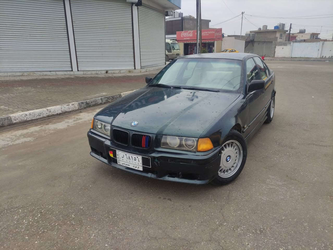 السلام عليكم BMW E36موديل 92 رقم كركوك سنويه ضايعه وبيها فقدان شرط التحويل صاحبها موجود بكركوك محرك دبل فانوص  وكير جاترك رياضي نمره قصيره zf صالنصه رياضي سياره شلعه نمره 3 تبطنش والباقي كدام العين السعر 29 الرقم بي واتساب ***********
