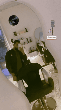 إعلان: محل حلاقة للبيع بكامل تجهيزاته
الموقع: الدورة البعيثة مجمع العدل، مقابل جامع كامل العبود -

وصف المحل:
· محل حلاقة جاهز للعمل فورًا وذو زبائن دائمين.
· مجهز بـ 3 كراسي حلاقة كاملة.
· ديكور مرتب وجميل.
· مبرد هواء (سبليت) نوع إنفيرتر.

سبب البيع: عدم التفرغ بسبب الدوام الرسمي.

للتواصل والاستفسار:
☎️هاتف: ***********
