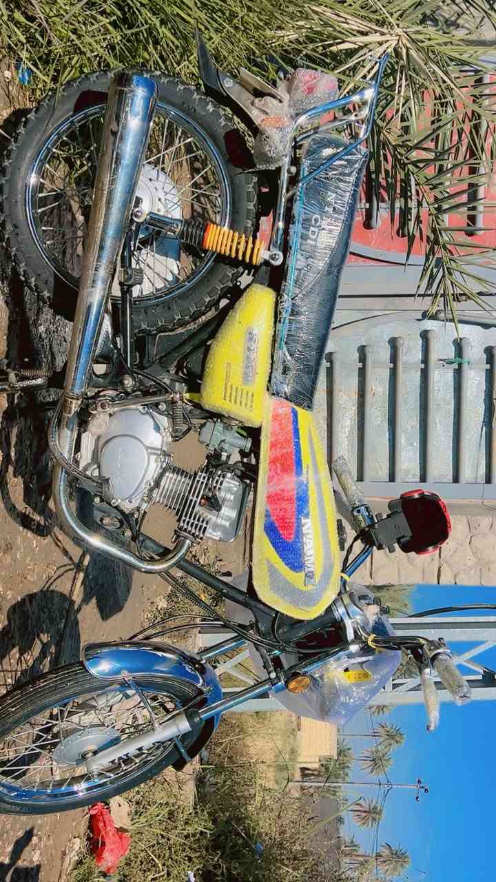 السلام عليكم دراجه نامه امتياز موديل 2024الدراجهً حلوه ابدله كازكت مكاني حله يم غرفت التجاره السعر 625التصال عله الرقم ***********
