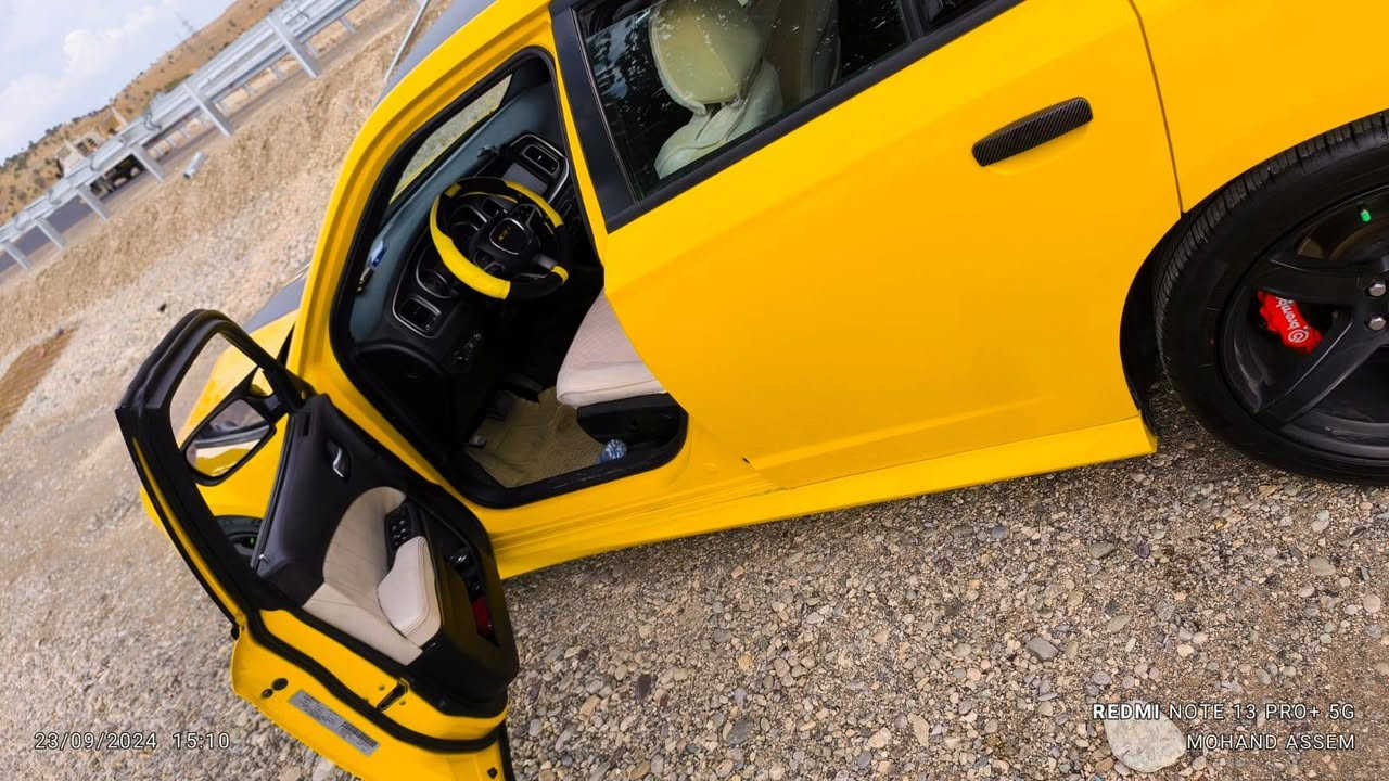 سلام عليكم جارجر موديل 2017
موصفات ارتي محدثه ( اس ارتي )
ماشيه ٩٩ كيلو الحادث موضح بصور وحدثه بلعراق بيه الغد ايسر 4قطع صبغ  نفس الحادث مال مريكه سعر
 150وبيه مجال رقم ***********وتساب
