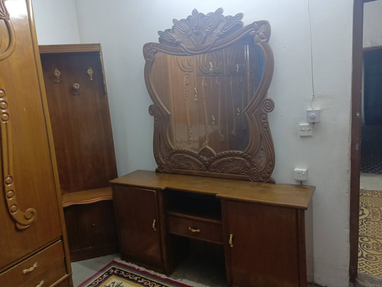 ادمن وافق 
غرفة نوم للبيع نضيفة كلش ومتحتاج اي تعديل مستعمله شي قليل سعرها 700لف محتاج عل بيعتها يريدها يراسلني خاص


**إذا كنت صاحب هذا الإعلان وتريد حذفه لأي سبب، رجاءا أرسل رسالة إلى الدعم الفني**