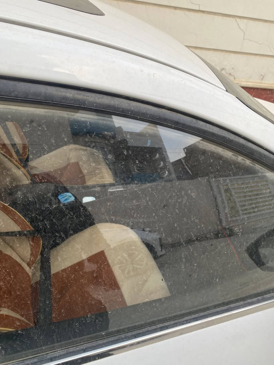 السلام عليكم عندي سياره النترا تجميع الصين ماشيه١٣ الف موديل ٢٠٢٤ رقم نجف باسمي  بيها تكحيلات بالدعاميات وبيه طخه بال جاملغ الأمامي اليمن بسيطه وما مصلحه رايدها ١٤٥ ورقه وشكرآ
***********
