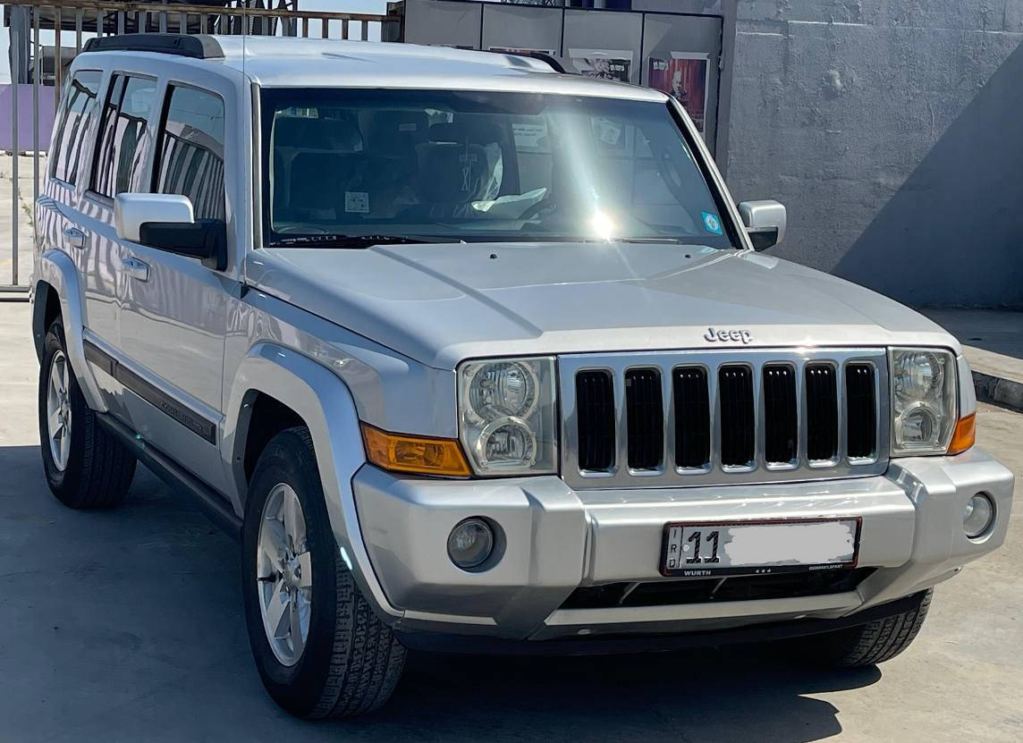 للبيع جيب كوماندر 2007 وارد امريكي كلين كفاله ضربه بيها نص جاملغ خلفي  يم قبق البانزين بدون ضربه محرك 6 سلندر 3700 مكينه كير جاهازات تبريد ثلج 3 قطع 7 راكب شاشه اعطال كشن كهرباء تو ويل حساسات اصطفاف كامره شاشه جبيره رقم بغداد دولي للاستفسار *********** السعر 105 وبيها مجال بسيط مكانها بغداد شارع فلسطين بغداد, العراق
