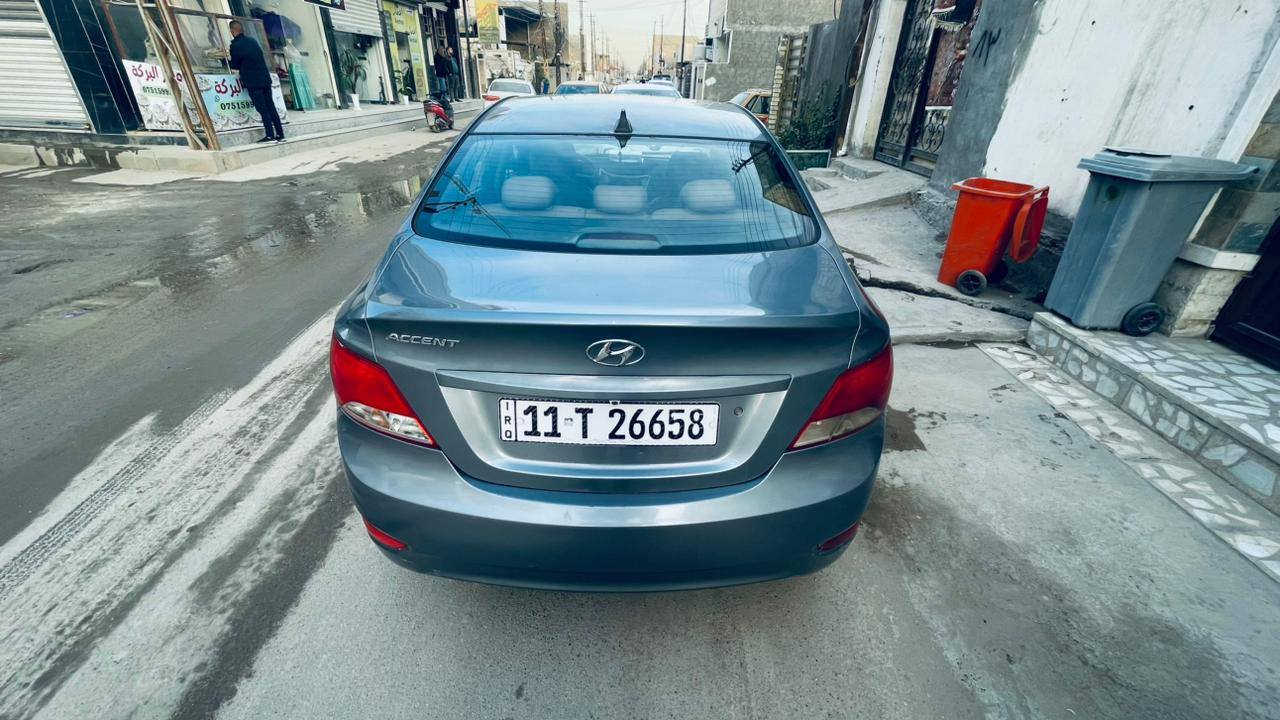 اكسنت موديل 2017 ماشية 94 
مكينه 1.6 
كير مكينه مكفولات 
بيها 3 قطع بدون كل دواخل 
تخم تاير وويل كب جديد بطارية جديدة
السياره نظيفة وتبريد جديد
بغداد الدورة 
السعر 96 وبيها مجال
 للاتصال
***********
