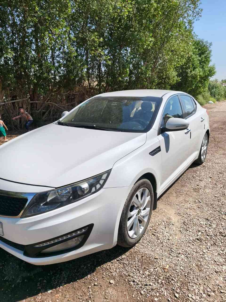 سلام عليكم اخوان اوبتما 2012خليجي 2400رقم بغداد دولي بسمي كفاله عامه فول مواصفات عده البنراما السعر134وبيه مجال مكاني واسط نعمانيه***********
