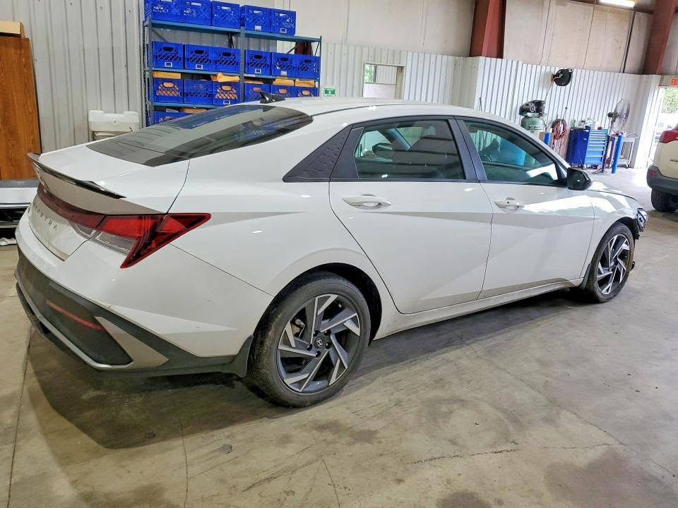 مزاد يوم  الاثنين المصادف6/8
🚘 نوع السياره:  هونداي النترا 

🔹️الحادث / الضرر : كما موضح بالصوره
🔹️الموديل: 2026
4اسلندر : 2000
⚠️ علما هذا نموذج بسيط من السيارات التي تعرض في المزاد يومياً 
- نوفر لكم شراء السيارات مباشرة من مزاد كوبارات و IAA الامريكي باسعار تنافسية 
التواصل واتساب أو اتصال على الارقام التاليه 
العنوان الديوانيه .قضاء غماس.شارع الصافي مجاور مدرسه يافا
التواصل واتساب أو اتصال 
***********
