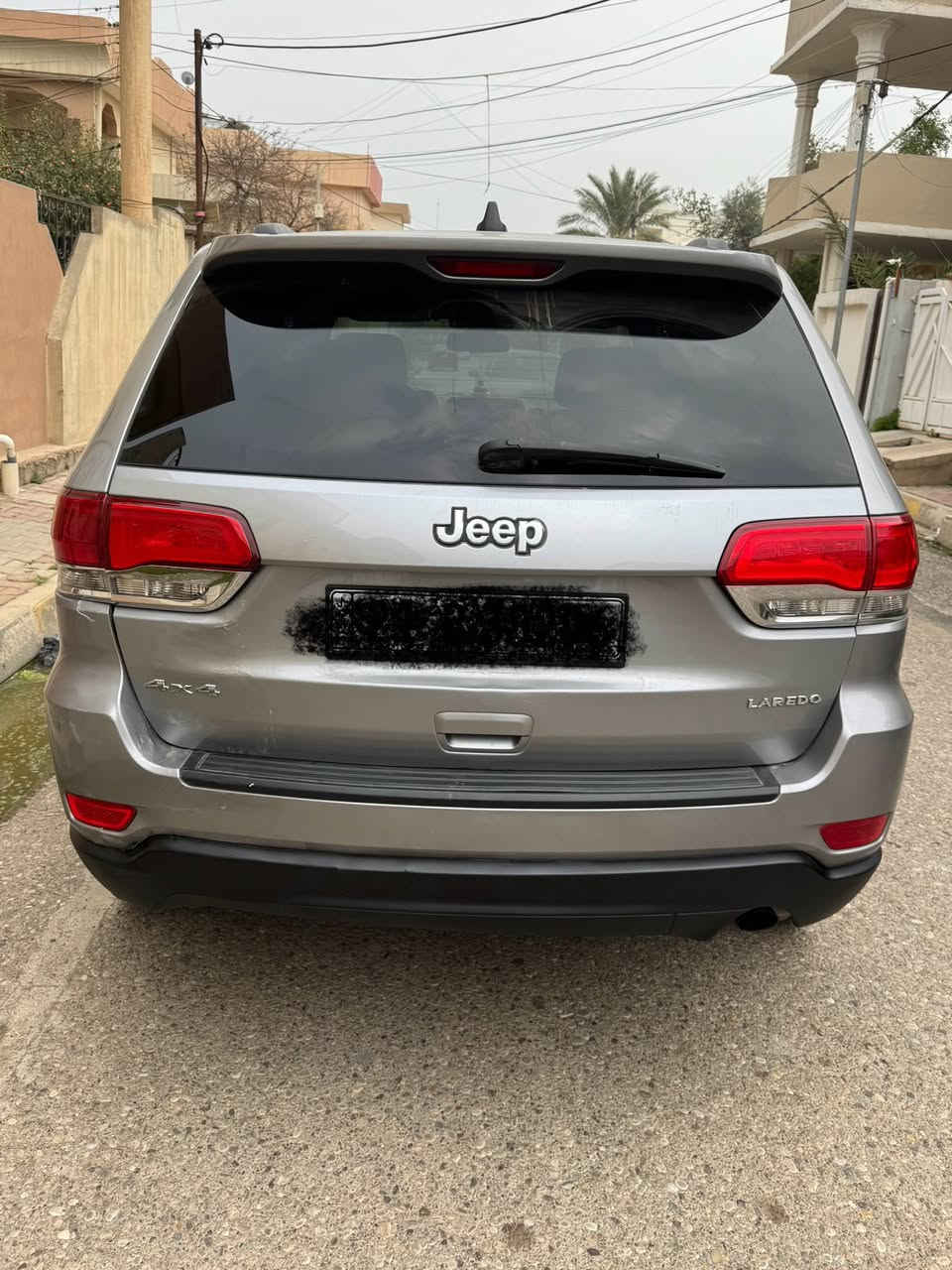 جيب لاريدو 15 لون رصاصي سعر 80
كصه خلفي 
جيب لاريدو  15 لون اسود ملكي سعر 82
كصه خلفي 
جديده *********** واتساب
