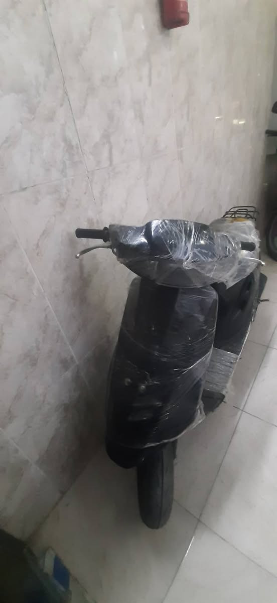 دراجة هوندة 60 للبيع كوم حديد متطرت وبعد ماشتغلت قيم واخذ
***********
