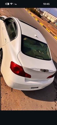 انفنتي • ٣.٧ V6 • ٢٠١٠