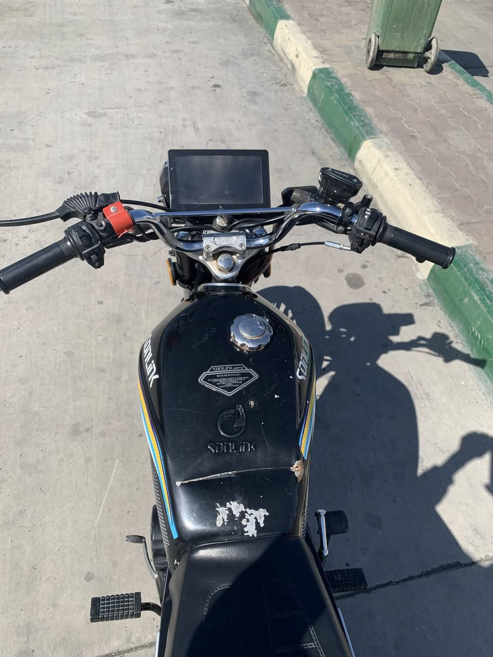 موديل 25

محرك200 
أوراق 
سعر ٧٧٥ وبي مجال 
***********
