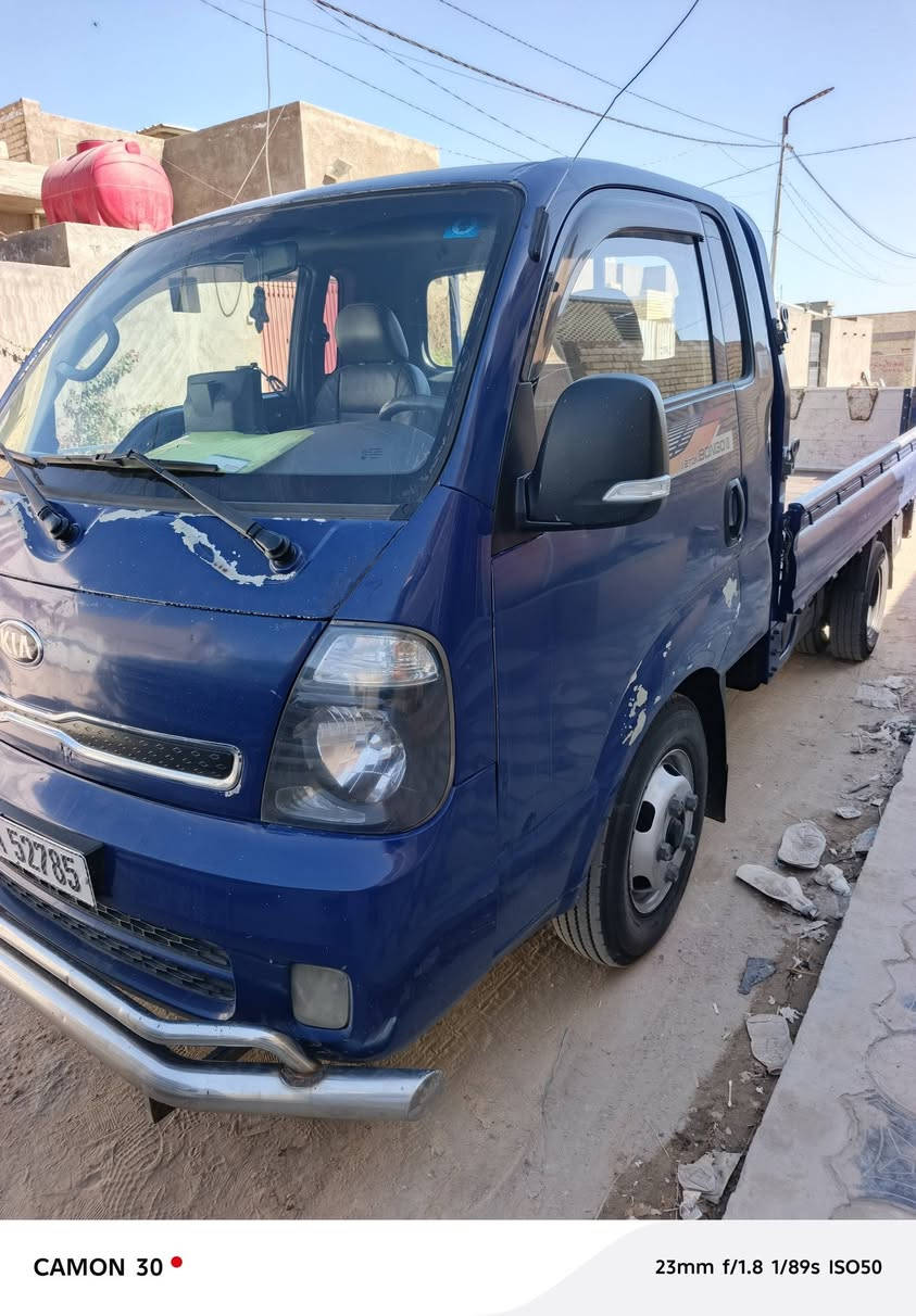 السلام عليكم
كيه فحل مسكر رقم بابل نكليزي. 
موديل 2018 مصفره ضريبه وغرامات 
السياره مكينه كير حداديه تخم تاير كفاله 
المكينه لا تنقيص ولا تبخير  
السياره بيه تكشير صبغ والباقي كفاله شاصي رقم شاصي كله كفاله
بيه باب خلفي سلايت ع الريمونت يصعد وينزل بلادي
السعر 135 وبيه مجال مكان السياره النجف 
الاستفسار ***********
