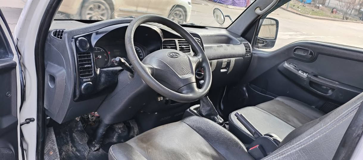 سەرەتا بەناوی خوا 
کیا دەبڵ قەمەرە  
بیلاد 2009
3000سۆپەر مە کینە ڕەش
کامل کراوەبە2019
تەبرید ساردوگەرم 
کارەبای بەسراوە 
بریکی بەسراوە
بودی سفر
بۆدی 6قولاپ
6تایەی لوک
ڕۆن و فلتەری کۆڕاە
قەترە ڕزیوی نییە
سەیارە کە بە هەمو فەحسێ 
***********
***********
