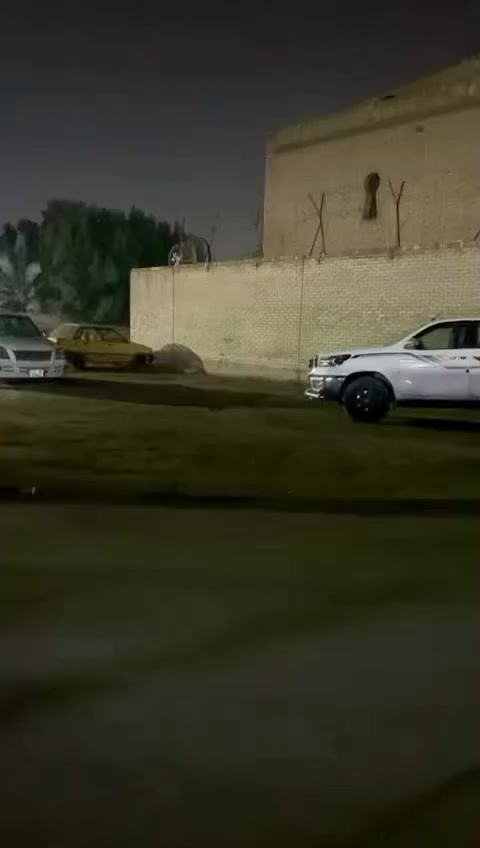 السلام عليكم بيت #للبيع عكادة 📍المشتل موقع مميز✨
المساحة 120متر…..واجهة 6م ونزال 20م
(بيت طابق لاول 👉🏻كراج للسيارة وحديقة وستقبال وهول ومطبخ وخدمات  صحيةومساحة درج ومنور على طول المنزل )
(الطابق الثاني 👉🏻 2غرف نوم ومساحة بين الغرفتين ومساحت درج وخدمات صحية )
(الطابق الثالث 👉🏻يحتوي على بيتونة وسطح على مساحة المنزل )
.
.
.
الموقع# المشتل _خلف كنيسة الصعود 📍
.
.@
للستفسار مراسلة الصفحة او اتصال بلرقم ***********
