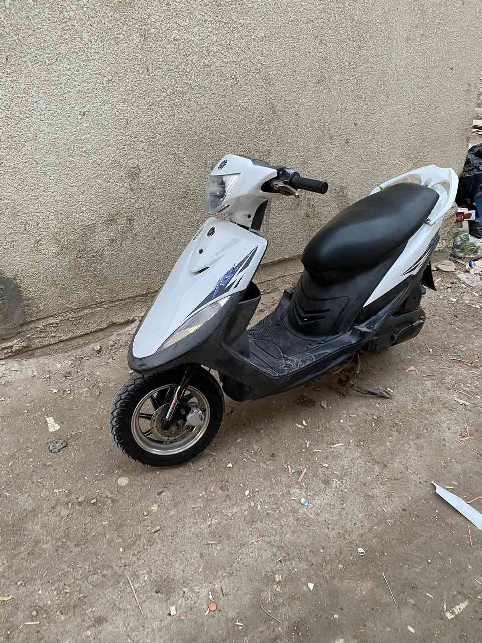 سلام عليكم اقره منشور يلا تراسل لو تخابر  دراجه ماكس عدله دراجه بيه (تزويد)1-عنبار2-قبق فلاوين3-قطره4-يدات5-ويل6-فج 7-كزوز رياضي دراجه حلوه ونضيفه تجي تفحص دراجه سعر (800) مكاني قرنه قرب شجره ادم (***********)
