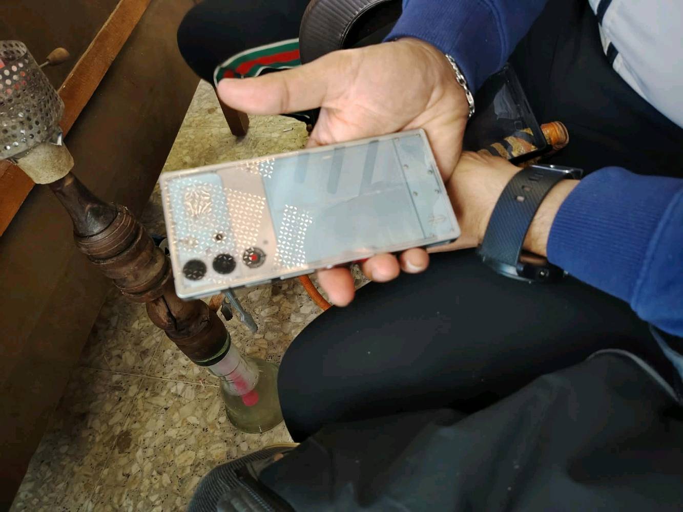 ريد ماجك10برو 512 /معالج اقوه معالج حالين /بطاريه7050/شحن 100واط غراضه كامله عنوني بغداد باب المعظم قرب الشورجه 