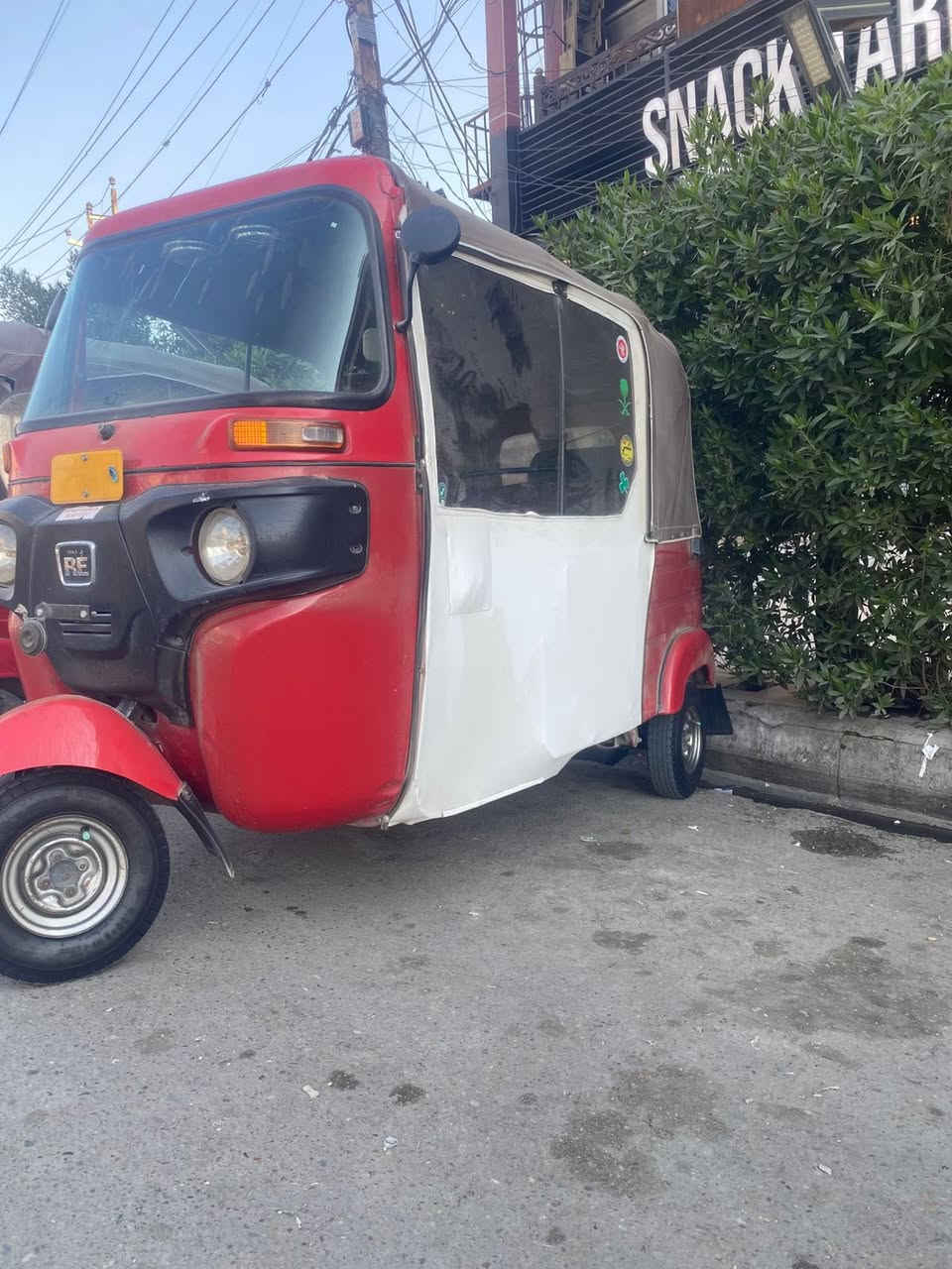 سلام عليكم تكتك موديل 2018 دوس بلاديه بس صفحت اليمنه معمر بس *********** ملاحضه ما متواجد عل فيس
