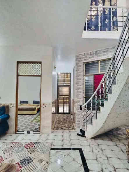 بيت للبيع مساحة 150 متر. واجه 7ونص× 20. لبيت درجه اولى طابو زراعي بشارع علكم ثالث بيت عن الشارع قرب شارع المطار القديم قرب صيدليه الألفة  عرض شارع 11 متر. بناء لبيت. صب جسور مركزي  طابوك نهروان. بناء غرفه جبيره صاله جبيره مطبخ جبير ستقبال جبير  كراج جبير  مكشوفات صحيات داخليه وخارجيه  خدمات فول شتريد يمك متوفر مدارس سوك مجمعات روضه حضانه مجمع طبي لبيت مال جناي. لبناء كله 9 انجات.  رقم صاحب لبيت    ‏‪***********‬‏.  اشراف مهندس لبيت.  لبيت كامل ماعايز اي شي.    فوك.   صاله.  7. × 4 صافي. فوك
