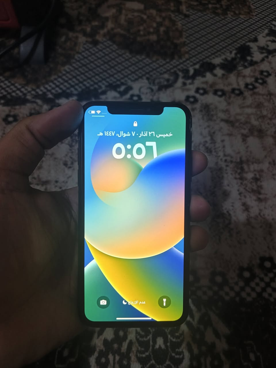 السلام عليكم ايفون x ذكره ٢٥٦ بصمه وجه عاطله جهاز ما اريد مبدل بيشي بطاريه مرفوعه 99 اريد مراوس بجهاز اندرويد الشراي يتصل ***********
