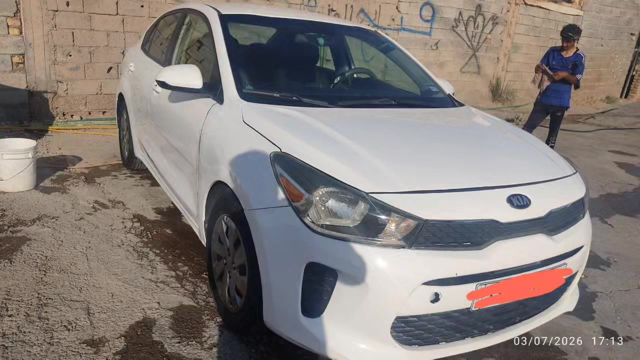كيا ريو  موديل2019 | وارد أمريكي 🇺🇸
🔹 الموديل: 2019
🔹 المحرك: 1600  GDI
🔹 ناقل الحركة: أوتوماتيكAT
🔹 اللون: ابيض صدفي
🔹 رقم مثنى  خصوصي
🔹المسافة المقطوعة 69الف ميل 

المميزات:
✅ محرك وجير بحالة ممتازة
✅ تبريد ثلج ❄️
✅ اقتصادية جداً بالوقود
✅ كروز كنترول
✅ تحكم من المقود
✅ شاشة وكالة
✅ داخلية نظيفة جداً
✅ السيارة جاهزة

مكانها 
الديوانية /قضاء عفك 

* الضرر 
* السيارة ضررها  جاملغ  مصلح وطرف بنيد ومصبوغ ملاون  وتمت صيانتها بشكل جيد، والفحص متوفر للجادين.

💰 السعر: 105 دولار 
للاستفسار اكثر الاتصال على الرقم 
***********
