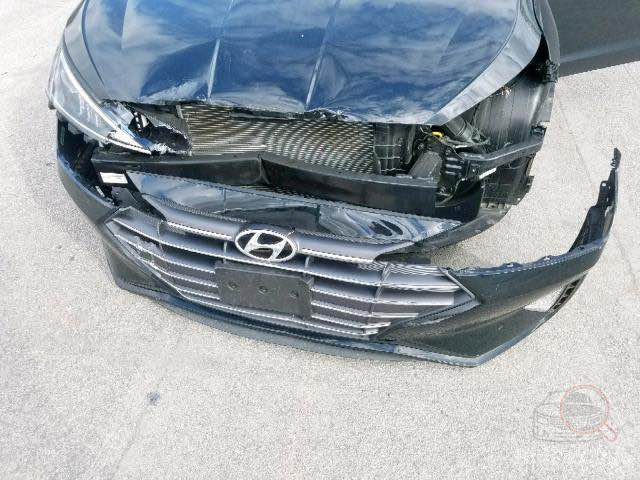 السلام عليكم 
النترا 2019 أمريكي رقم بغداد صور الحادث مرفق ويا الصور والسونار هم مرفق صبغ بيه فقط ربع الصندوك في العراق نصبغ اثر طخه بدون حادث ماشيه 79 مواصفات عادية SE 
سياره جاهزه بدون نقص 
مكان السياره بغداد 
السعر 133 وبيه مجال 
*********** بغداد, العراق
