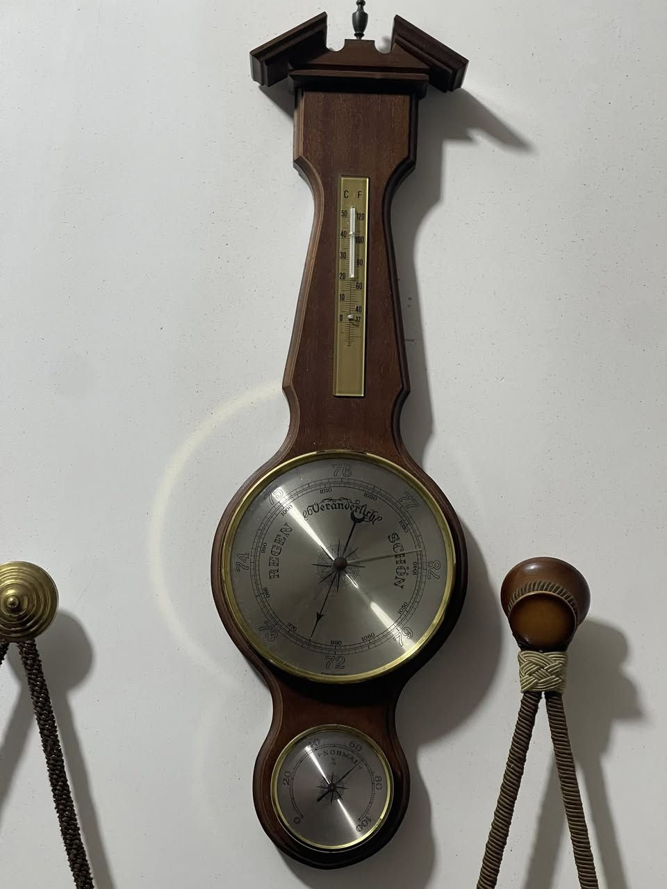 ساعات انتيك الماني تكويك للأستفسار ***********
