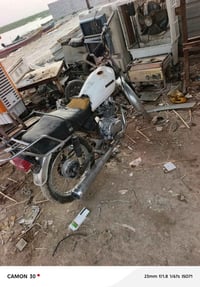 دراجه للبيع مكينه مامفتوحه عوزه ترتيبات بسيطه (٢٠٠) وبيه مجال 07867223...