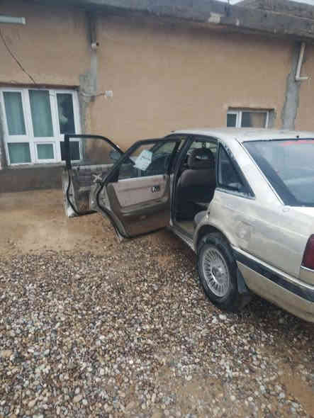 مازدا للبيع موديل 92 السعر 38 أو بيها مجال هزه جديده سنويه جديده 8 بخ *********** ديالى جلولاء
