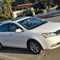 ام كراند C7 • ٢٠١٣ • موصل