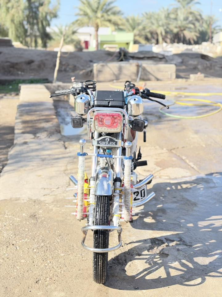 سلام عليكم سيفان موديل 2022مكفوله كفاله عامه نضافه فول العنوان ديالى العبارة السعر 700وبيها مجال قليل ***********
