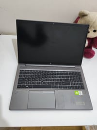 مرحباً لابتوب hp Z Book  ملاحضه 🔴🔴 الجهاز بي مشكله متحرك الهارد مالته ...