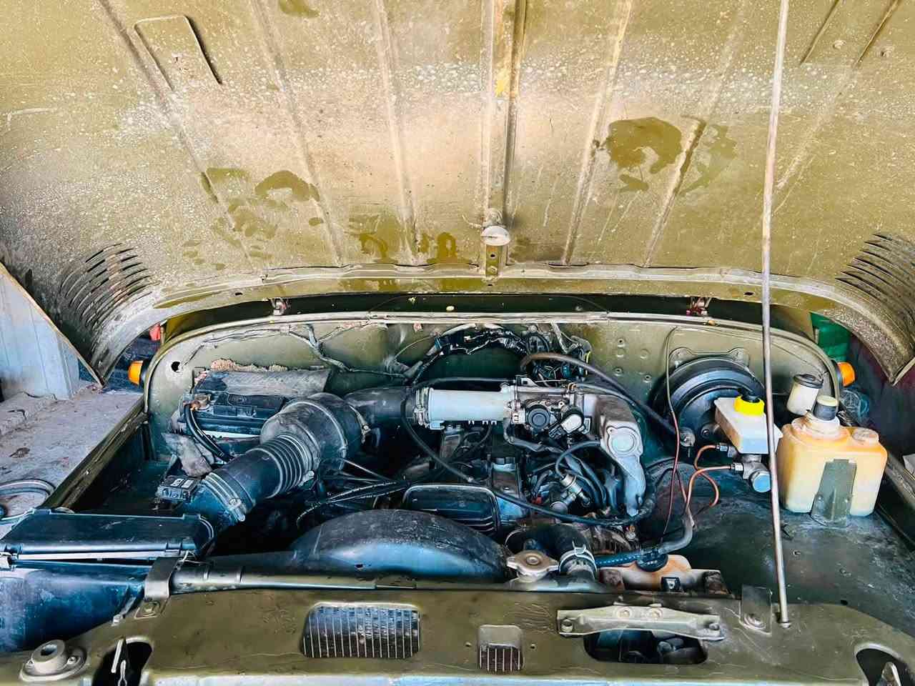 جيب واز موديل٢٠٠٢بيلاد زةيتوني مةكينة ئونجي گيرو مةكينة بةشةرت ٤تايةي جةبةلي لوك بوو بستراوة شوين كلار ژ،م-***********
