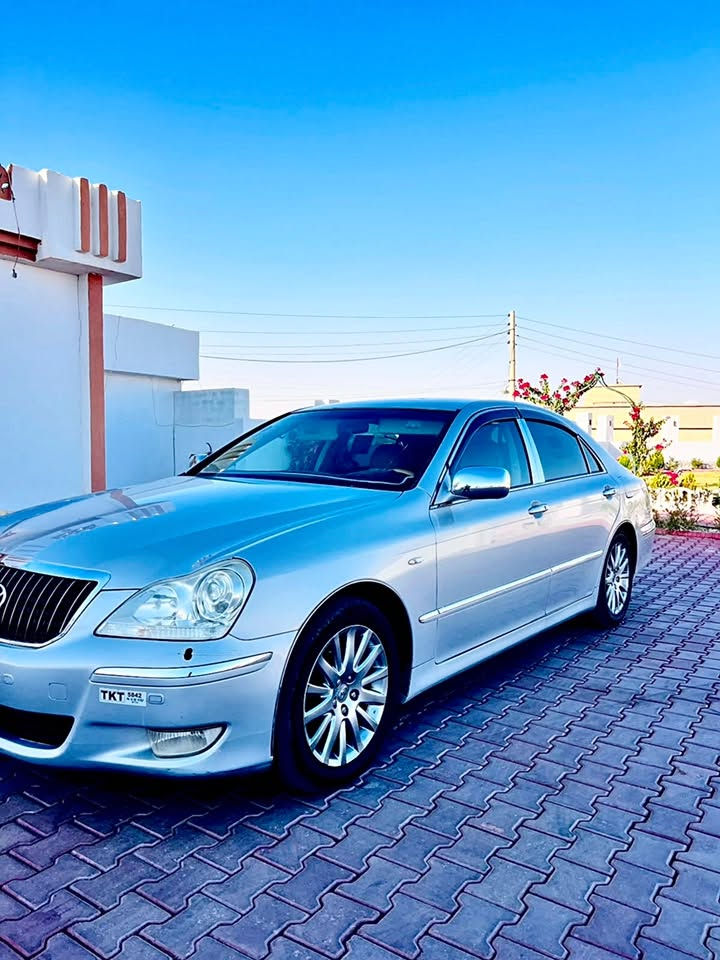 ماجستا 2007 للبيع كصه تكم فقط
المواصفات

5دكم .

محركها V8 الحجم 4300.كير محرك شرط 

كشنات ملكي المرغوب  اصل. 
تبريد امامي خلفي3قطع.

اربع كشنات كهرباء.

3برده خلفيه وجانبيه كهرباء اصليه.

5بصمات ابواب+بصمة تشغيل+ صندوك شفط 

كشنات خزن ميموري.

حساسات  امامي وخلفيه

كامره خلفيه 

بگ لايتات لد اصل.

ثلاجة

ستيرن كهربائي

تحكم ستيرن+كروز تثبيت سرعه.

جنطه جكات كهرباء شفط. )(السعر 52بيها مجال)))***********)يرهم مراوس
