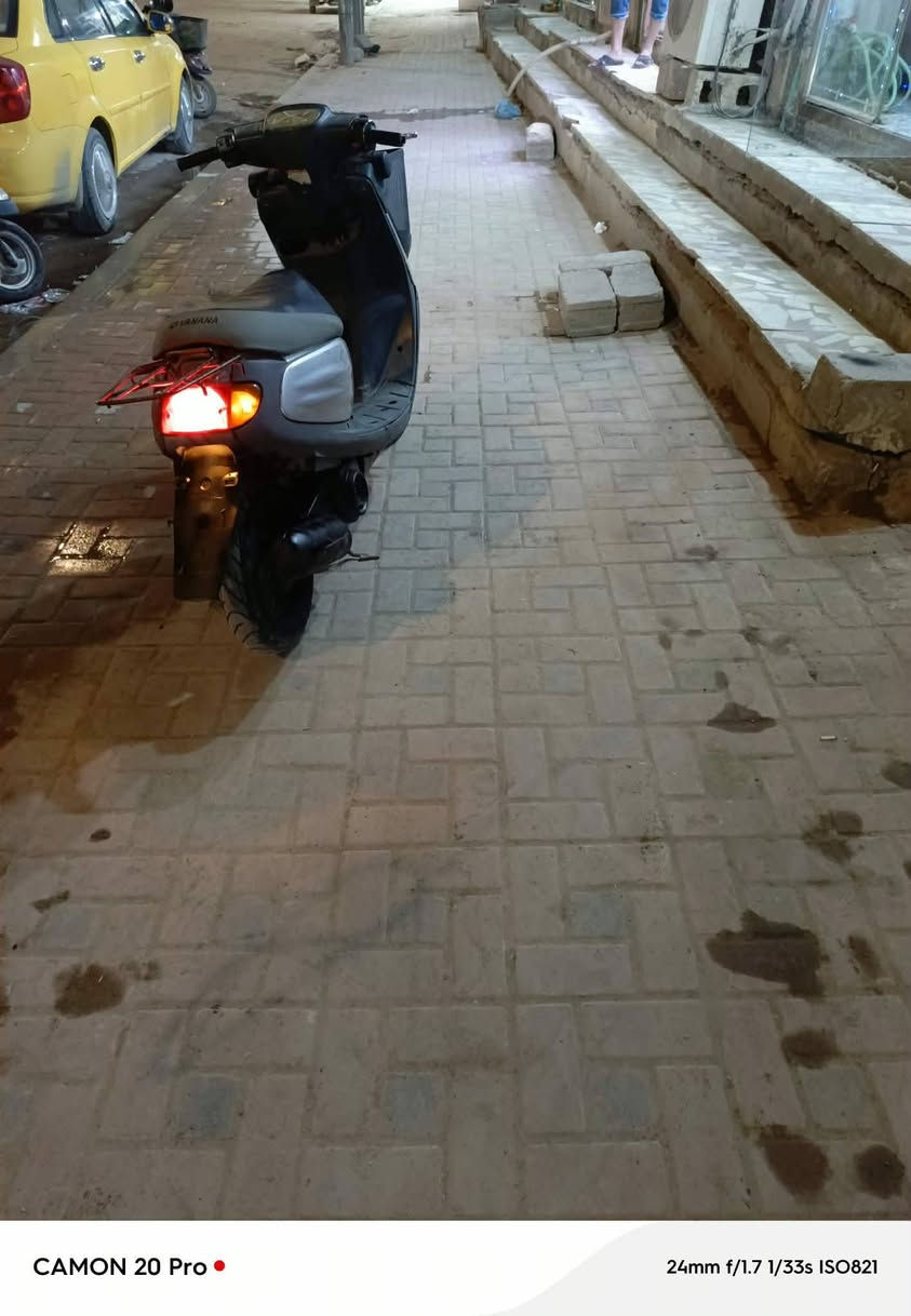 دراجه منغولي مجفته قبل ٣ ايام عل سحك ولله نقص بس باتري ظعيف شويه  عنوان كربلاء مقابل مستشفى الكفيل قرب أسواق  سعر ٣٥٠ اتصال ***********
