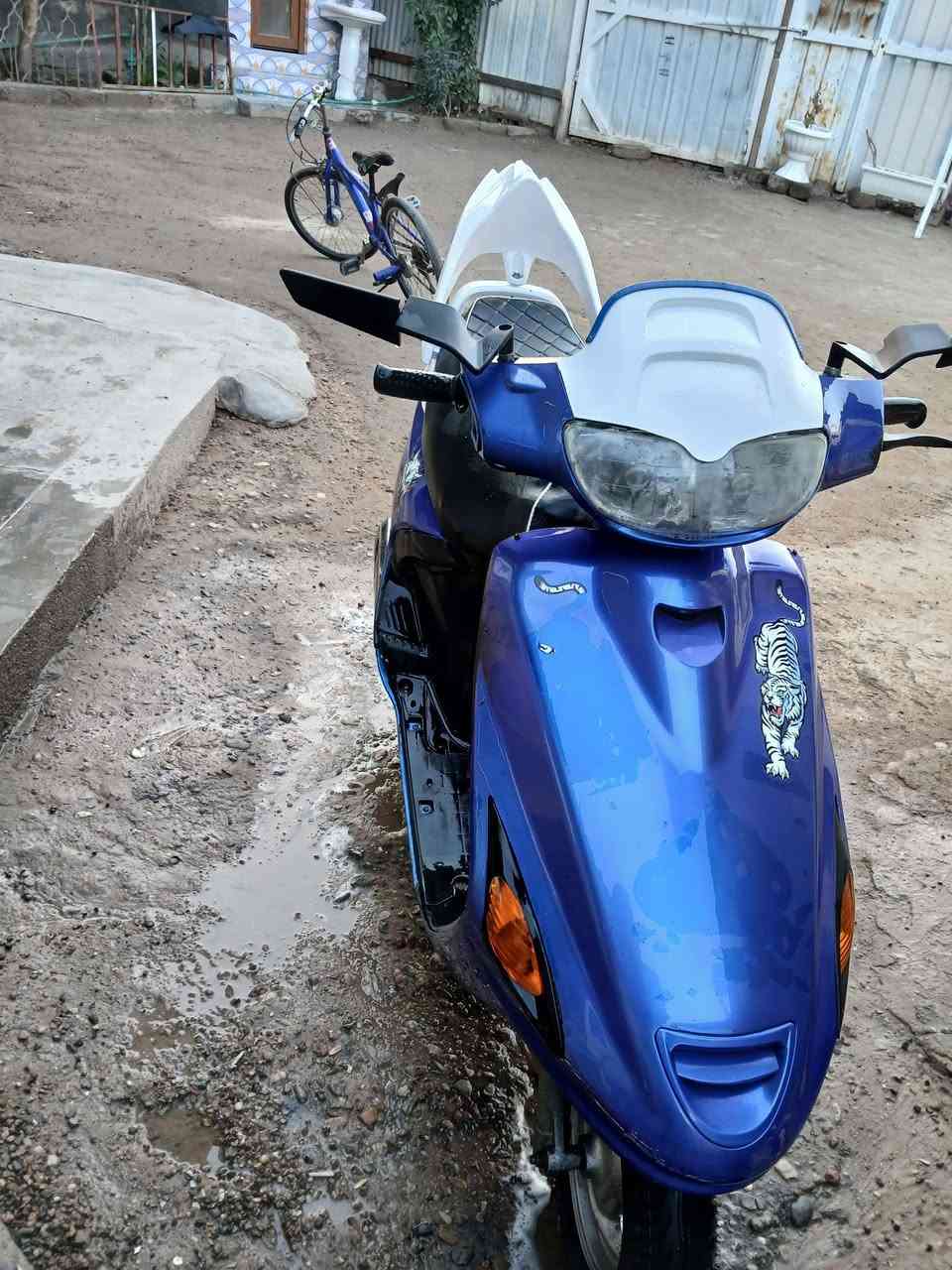 سلام عليكم دراجه فراشه فحل البيع دراجه مفتوحه مره واحد سعر ٤٥٠ وبيهه مجال قليل نضيفه وكلشي شغال بيهه مكاني بني منصور قرب لامام احمد ابن علي الخاص مفتوح وهاذ رقمي بي واتساب ***********
