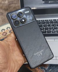 Poco F6 pro ذاكرة 512 لون اسود غني عن التعريف  كامل ملحقات ما مفتوح  و...