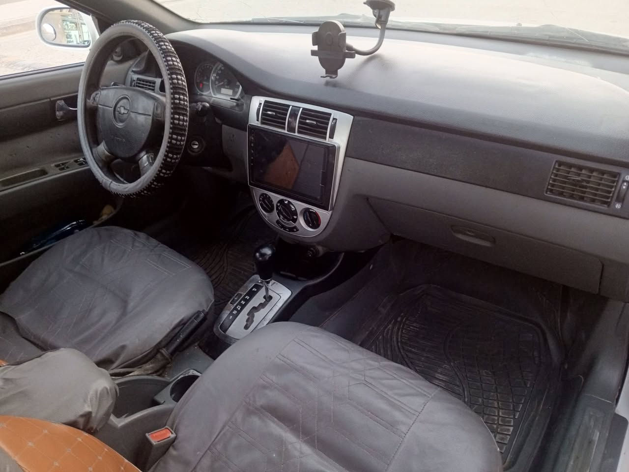 السلام عليكم
اوبترا موديل 2011
مكينه وكير جدد تبريد تدفا 
كهربائيات فول 
شاشا ايباد كامره خلفيه 
مشروع وطني سنويه جديده بيه قطع صبغ 
سعرها 68
مكاني كوت داموك 
***********
