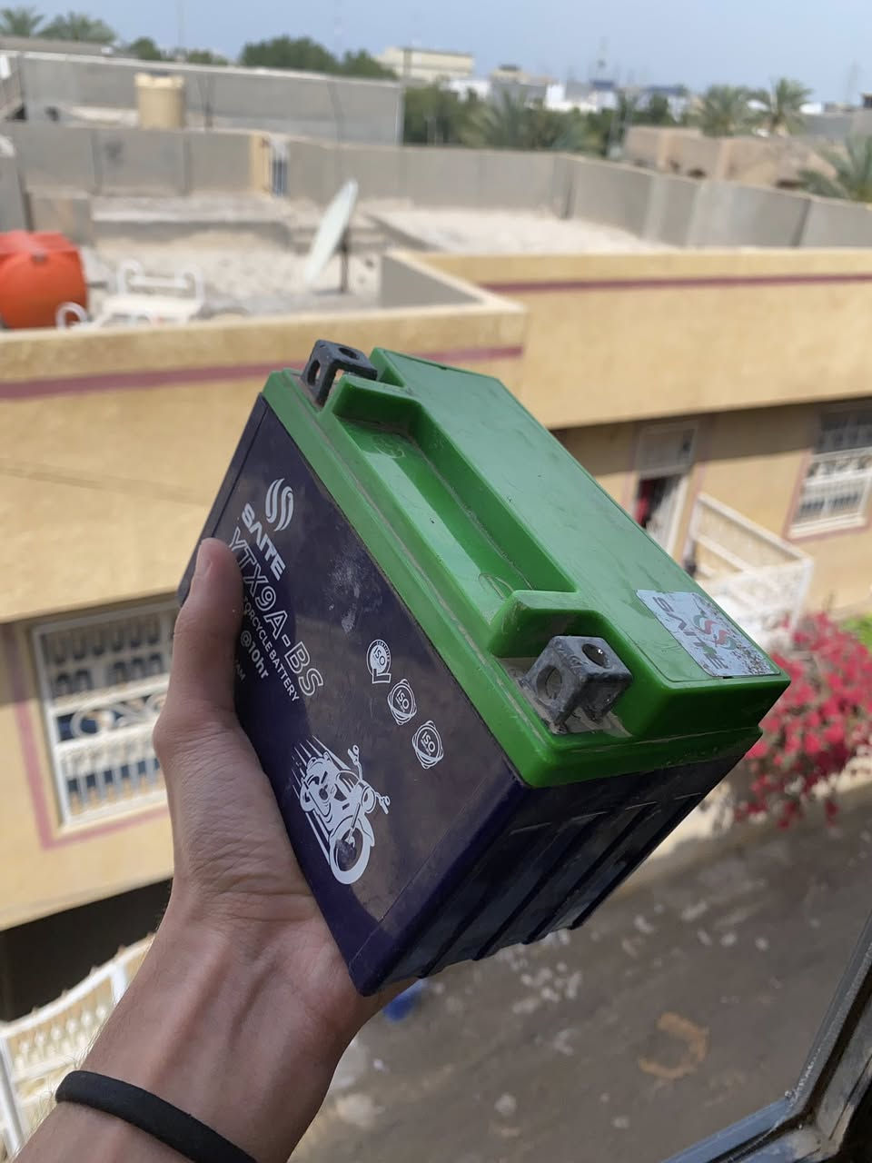 سلام عليكم غراض ماكس للبيع / شيال رياضي س.ع 13/ بوشه ماكس 49س.ع14/ باتري تزويد عاوزه شحن بس س.ع8

مكاني بابل مركز /***********
