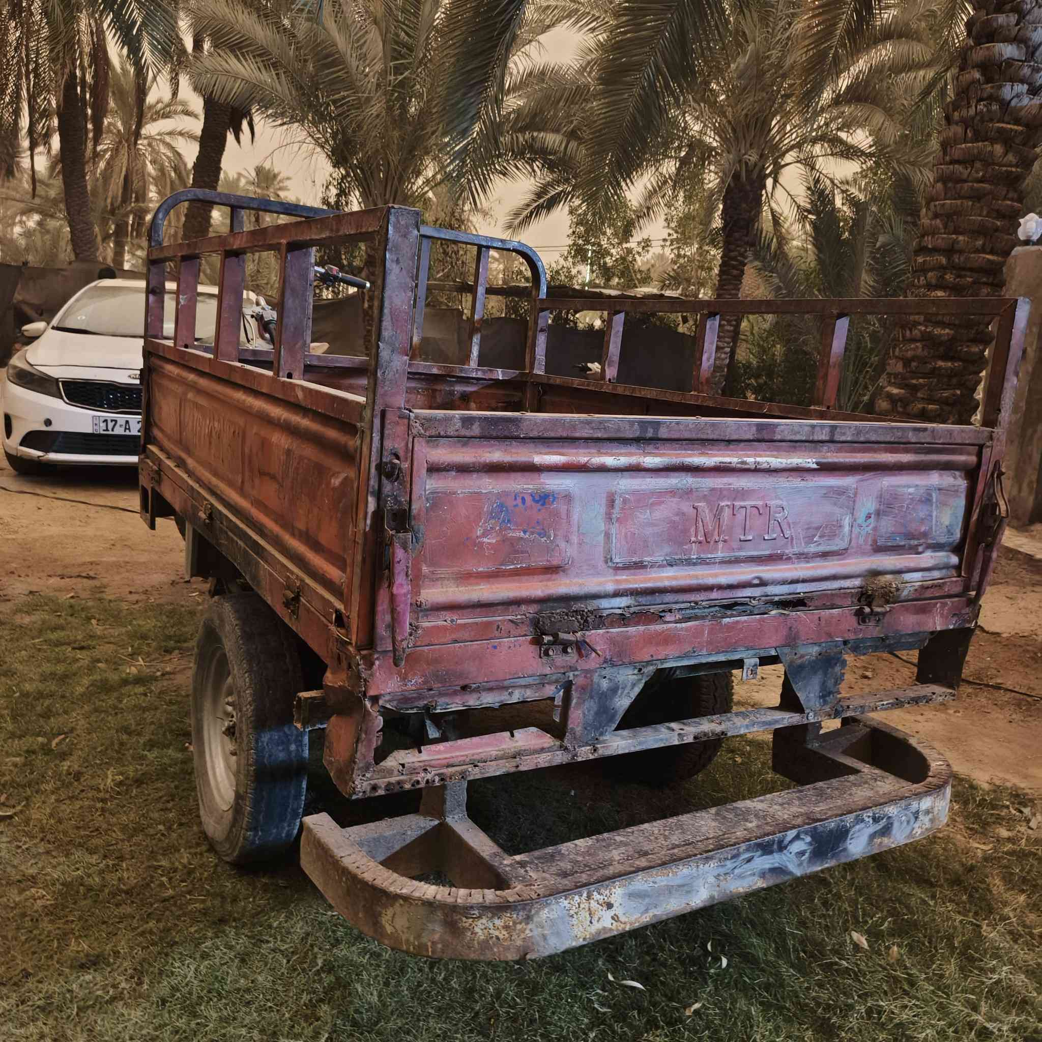ستوته للبيع مكينه جديده كلشي مابيه عوزه بس ضفيره مكان الرميثه
للتواصل ***********
