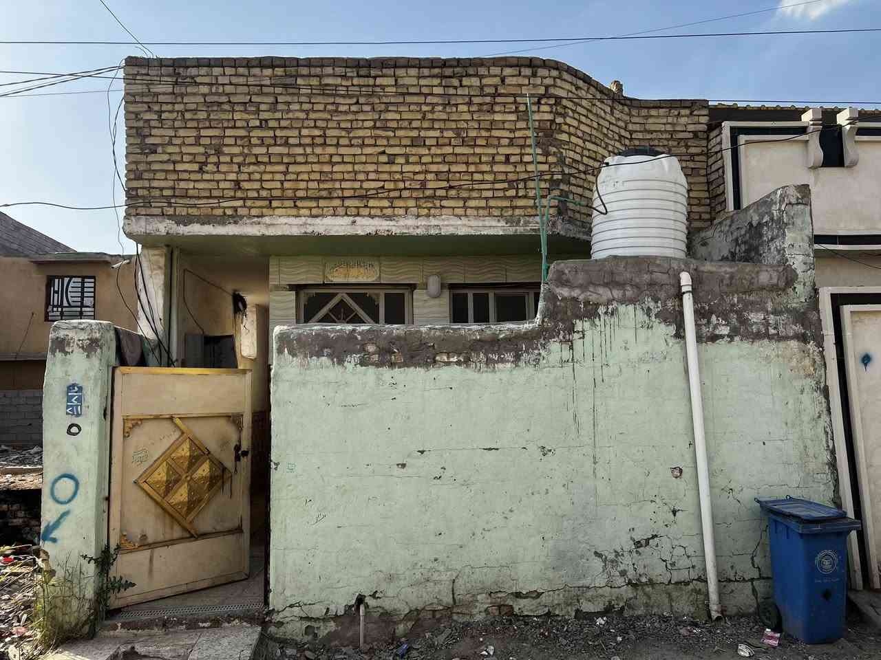 سلام عليكم بيت طبو زرعي سند 25 البيع قريب على كاع حجي رمضان البيت كدامكم  بل فيديو البيت 80متره معروض 48وبي مجال الشراي فقط التوصل على هاذه رقم ***********
