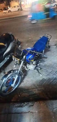 دراجه ايراني سونك 22 الدراجه نظيفه كلشي مبيه نقص سلف و باتري جدد اني ش...