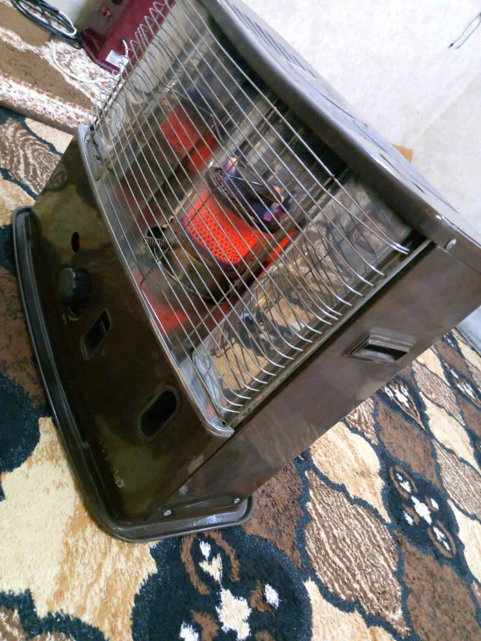 س ع صوبه  ياباني شغال شرط فول نضافه مال بيت شرط لاهيس ولا غاز السعر 65 وبيها مجال مكاني كركوك حي عسكري شراي اتصل مكلف بالنشر ***********
