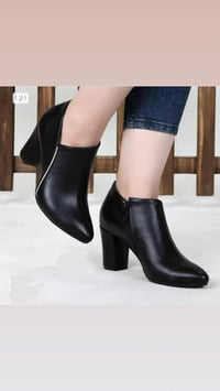 ✨ عرض خاص لفترة محدودة ✨ 👠 حذاء كعب 5 سم جلد ناعم ومريح باللبس 📏 قياسا...