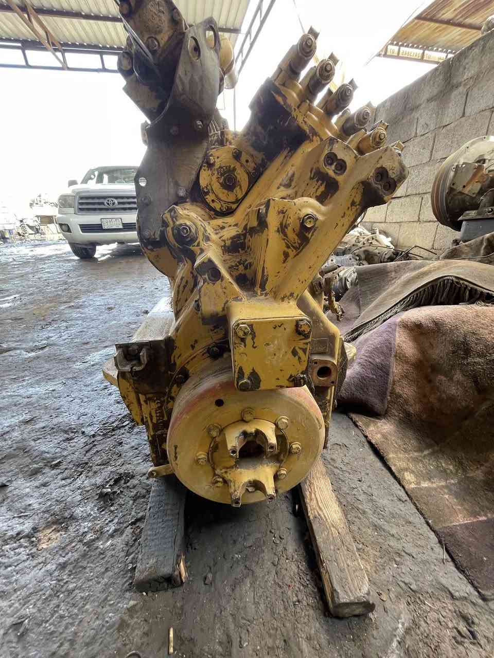 كير مال شفل كتر بلر G938 موديل 2007 كير نضيف 
سعره 47 و بي مجال
و موجود لعابه مال كيله هم مال 2007موديل 
سعرها 8اوراق و بيها مجال بسيط
للتواصل أو الاستفسار ***********
